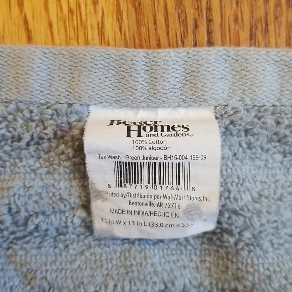 100% cotton Better home blue wash cloth